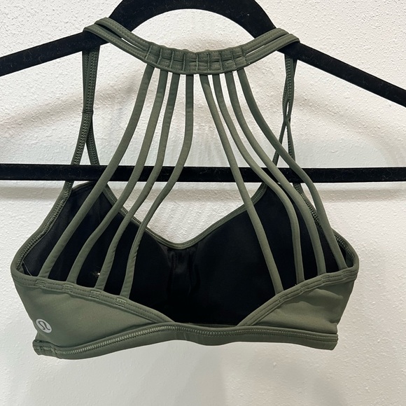 Gym shark/lululemon sports bra XS - Picture 7 of 8